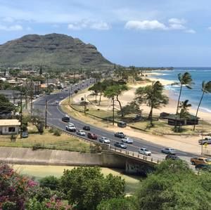 Meet your Posher, Loia